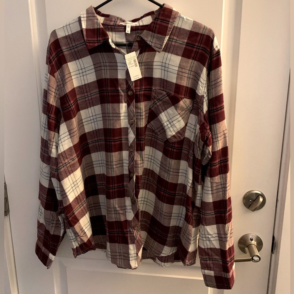 Plaid Button-Up Shirt in Burgundy and White